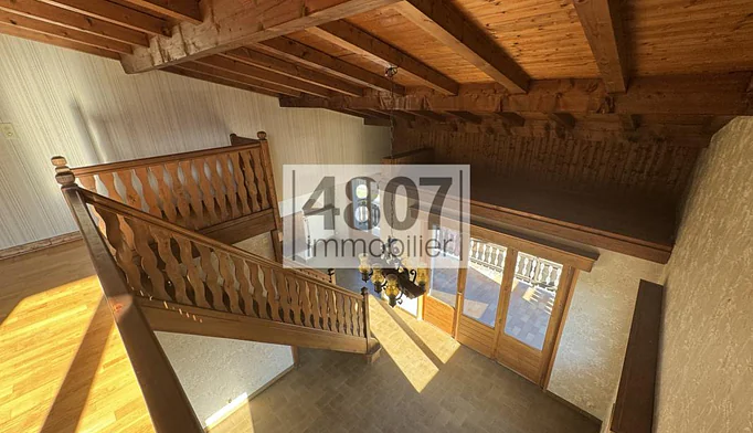 Maison 8 pièces à vendre à Marignier (74970) - photo 3