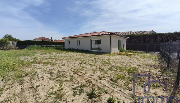 Maison 4 pièces à vendre à Saint-Cyprien (42160) - photo 2