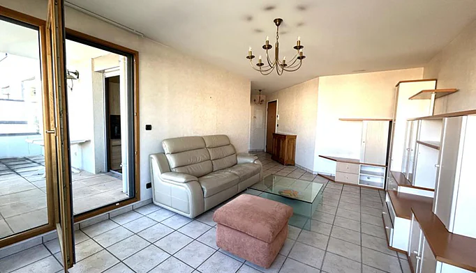 Appartement 3 pièces à vendre à Villeurbanne (69100) - photo 2