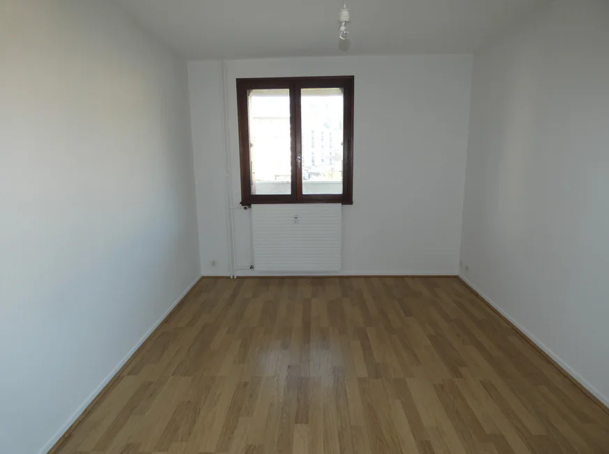 Appartement 4 pièces à louer à Chambéry (73000) - photo 3