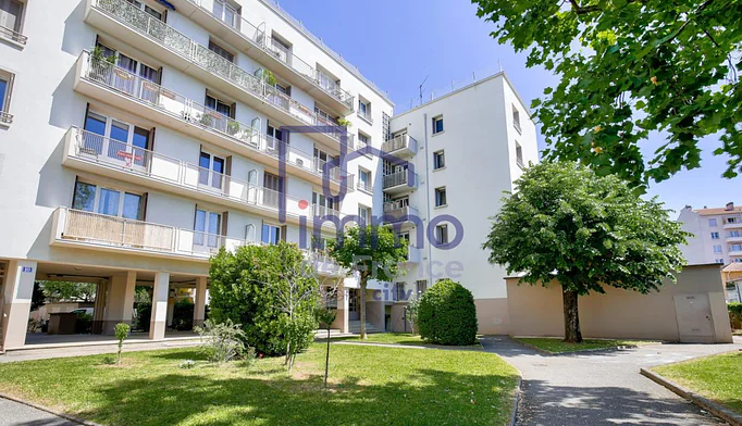 Appartement 3 pièces à vendre à Lyon (69008) - photo 2