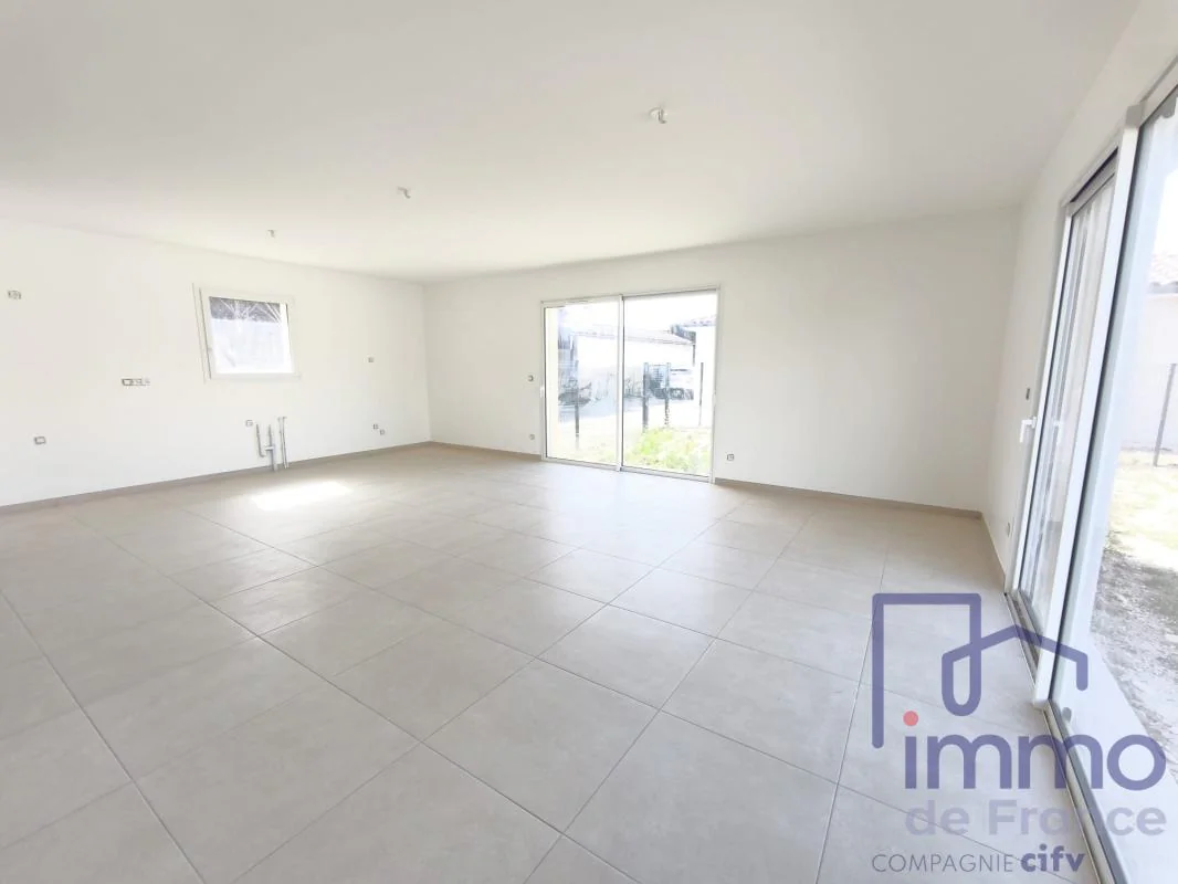Maison 4 pièces à vendre à Saint-Cyprien (42160) - photo 4