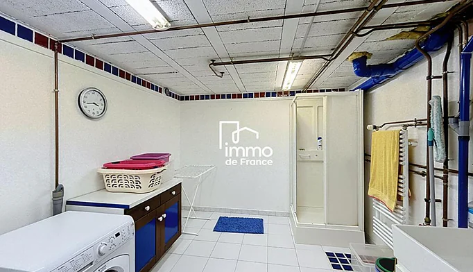 Maison 6 pièces à vendre à Chevry (01170) - photo 17
