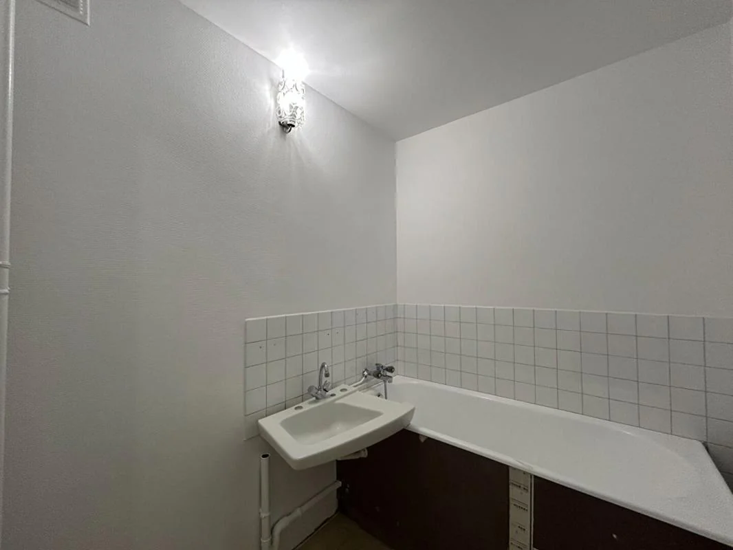 Appartement 2 pièces à louer à Oullins-Pierre-Bénite (69600) - photo 5