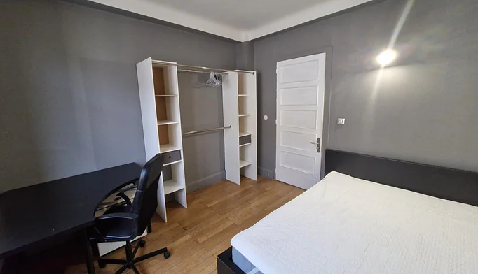 Appartement 1 pièce à louer à Lyon (69008) - photo 2