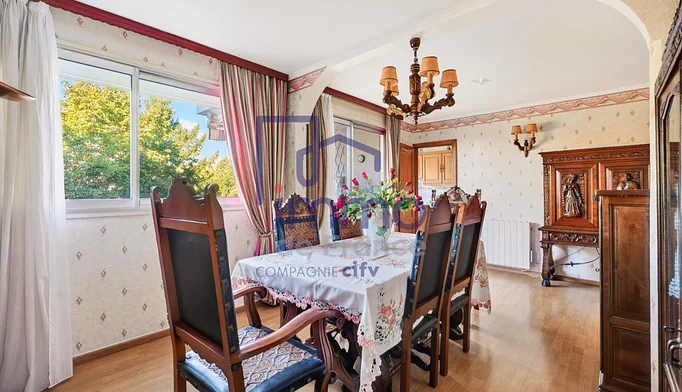 Appartement 6 pièces à vendre à Saint-Priest (69800) - photo 4