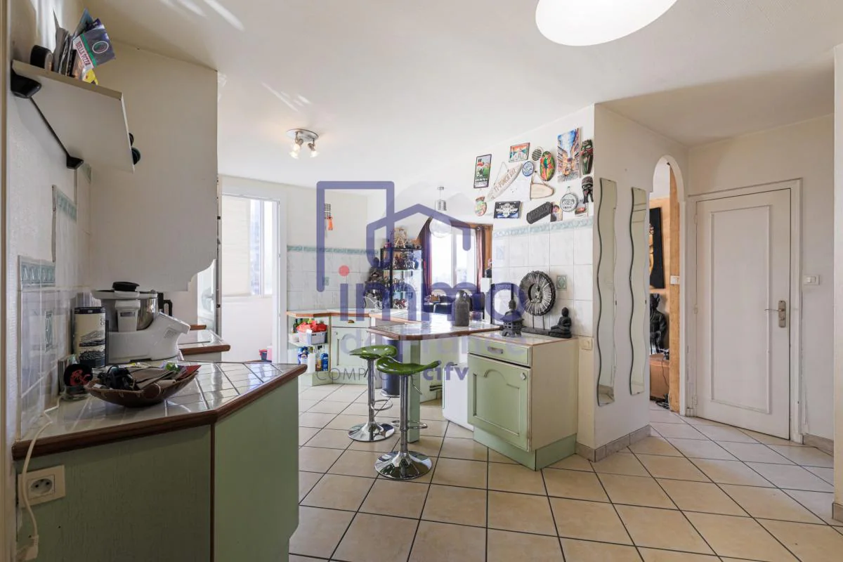 Appartement 4 pièces à vendre au Pont-de-Claix (38800) - photo 1