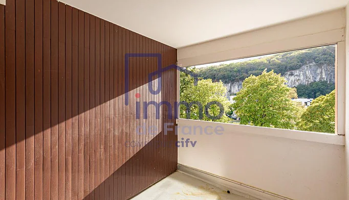 Appartement 3 pièces à vendre à Fontaine (38600) - photo 2