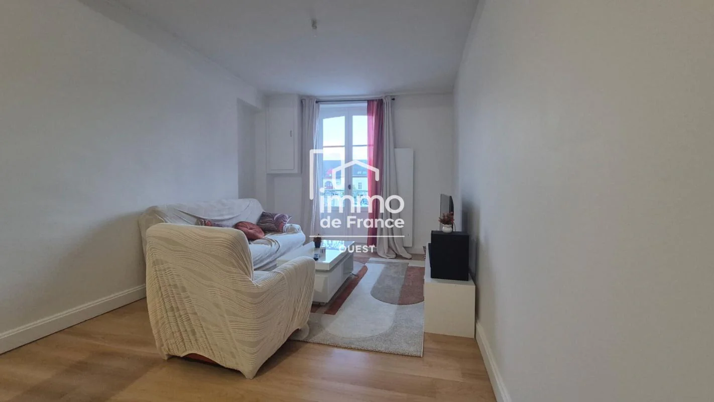 Appartement 2 pièces à louer à Évron (53600) - photo 2