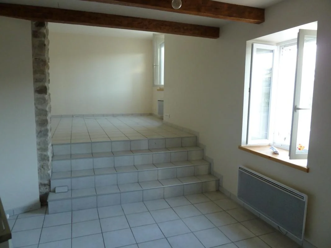 Appartement 4 pièces à louer à Grandrieu (48600) - photo 4