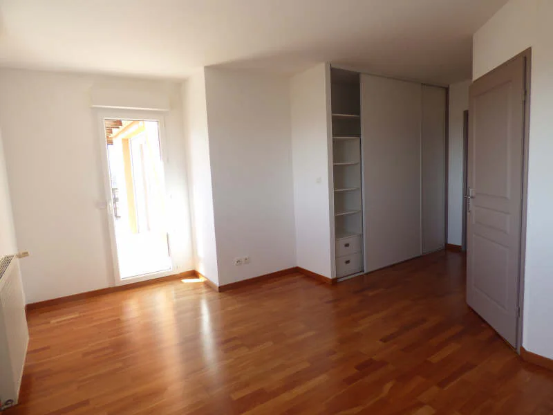 Appartement 6 pièces à louer à Ferney-Voltaire (01210) - photo 8