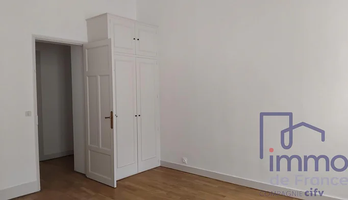 Appartement 4 pièces à vendre à Saint-Étienne (42000) - photo 9