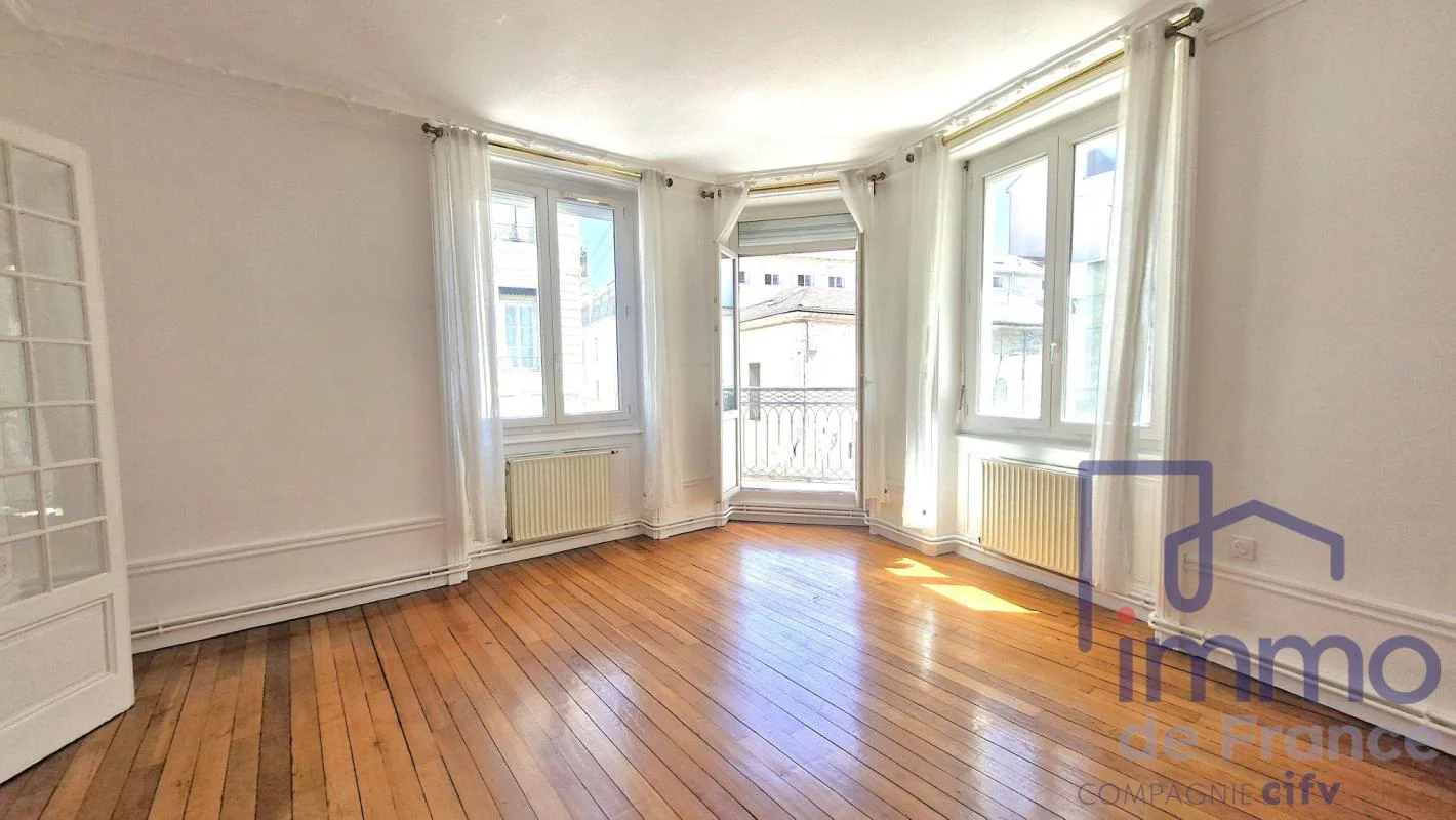 Appartement 5 pièces à vendre à Saint-Étienne (42000) - photo 4
