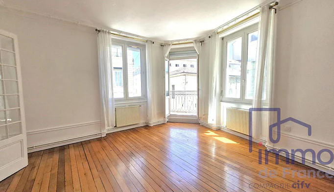 Appartement 5 pièces à vendre à Saint-Étienne (42000) - photo 4