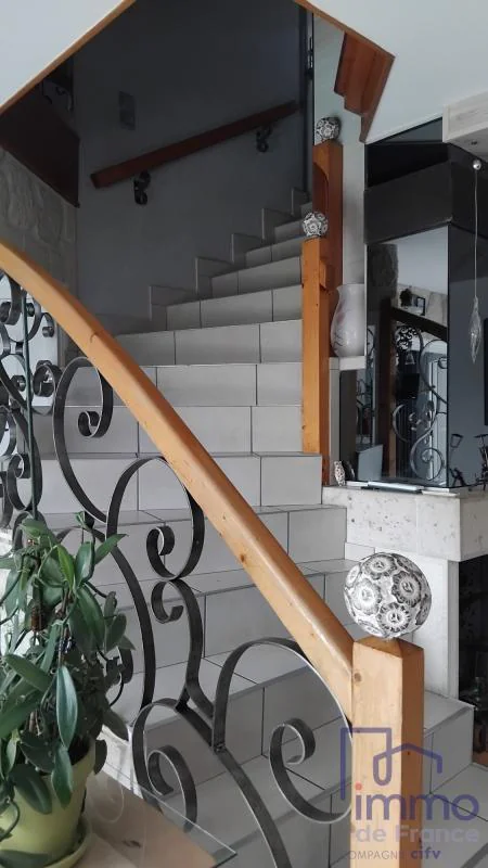 Maison 4 pièces à vendre à Saint-Jean-Bonnefonds (42650) - photo 8