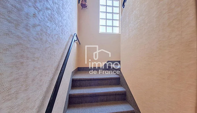 Maison 4 pièces à vendre à Bourg-en-Bresse (01000) - photo 6