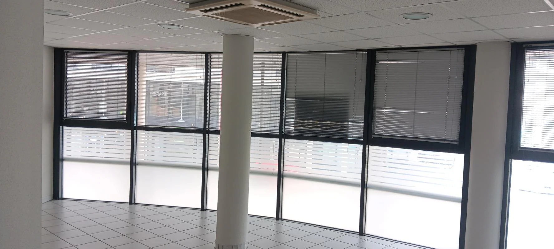 Bureau à louer à Rodez (12000) - photo 1