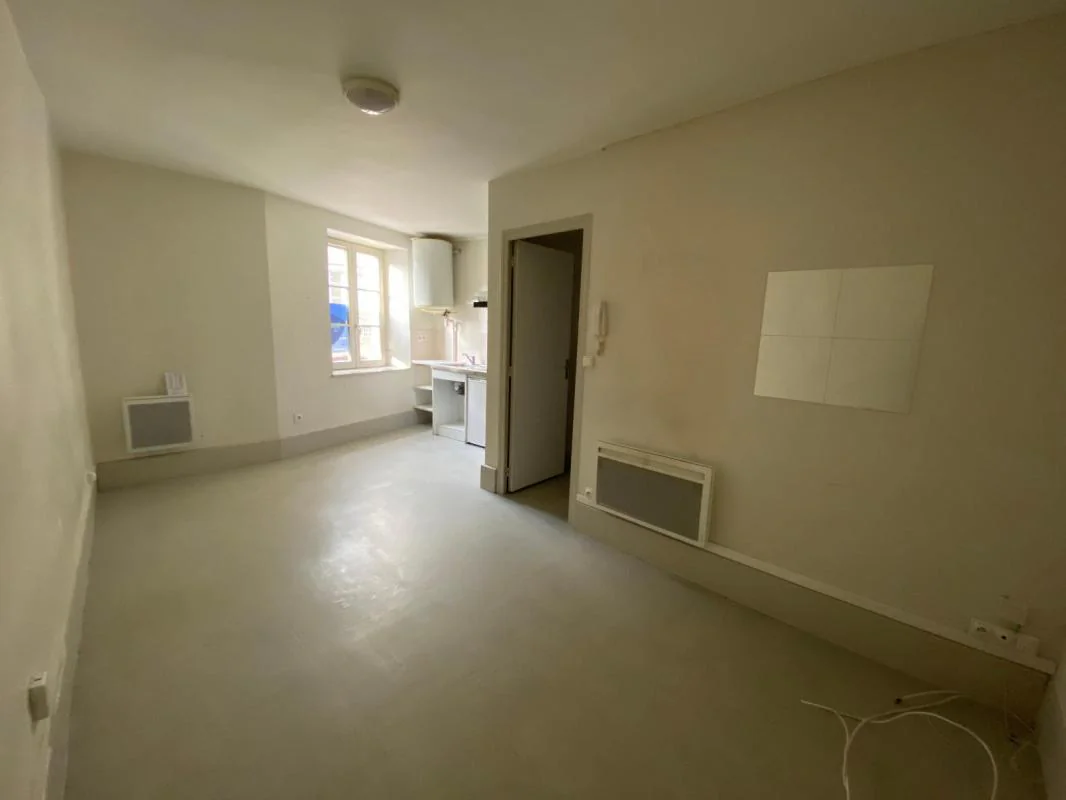 Appartement 1 pièce à louer à Valence (26000) - photo 1