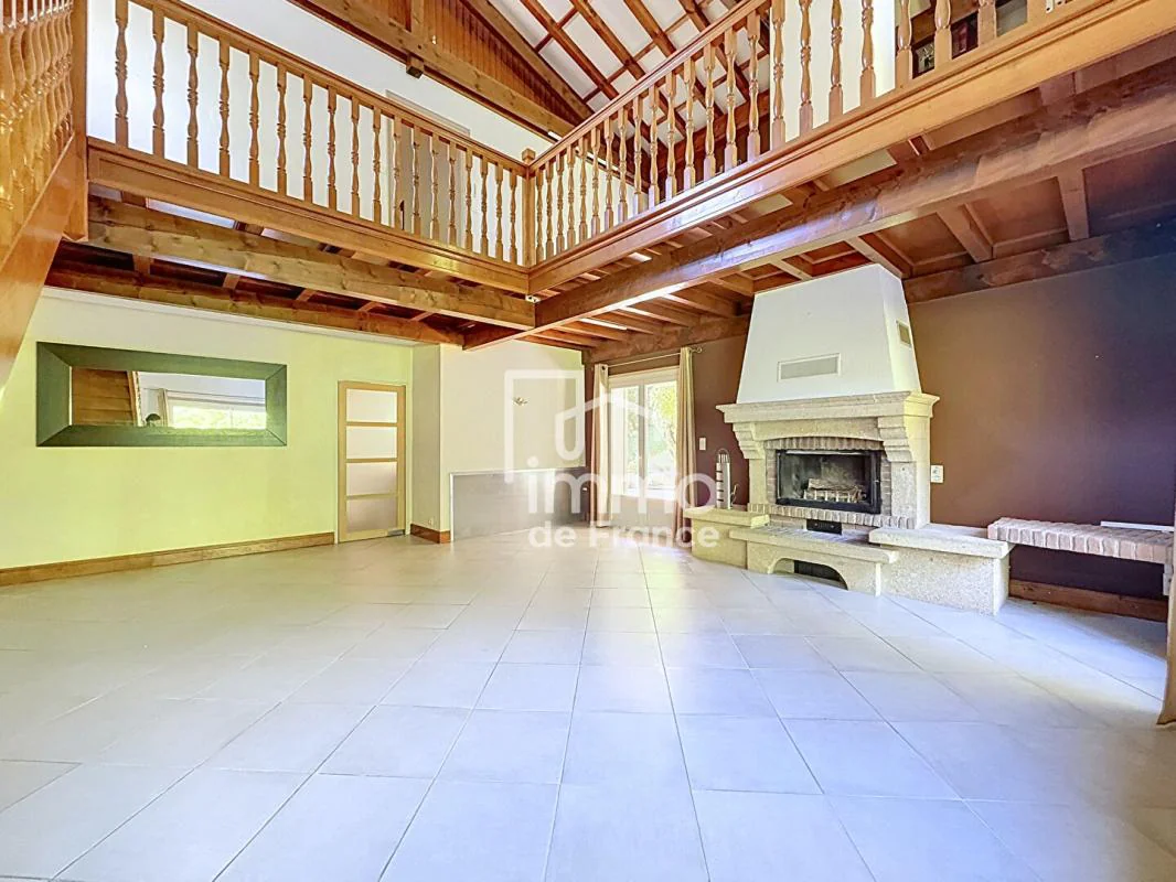 Maison 7 pièces à vendre à Valserhône (01200) - photo 1