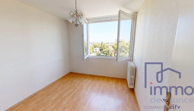 Appartement 4 pièces à vendre à Saint-Étienne (42000) - photo 5