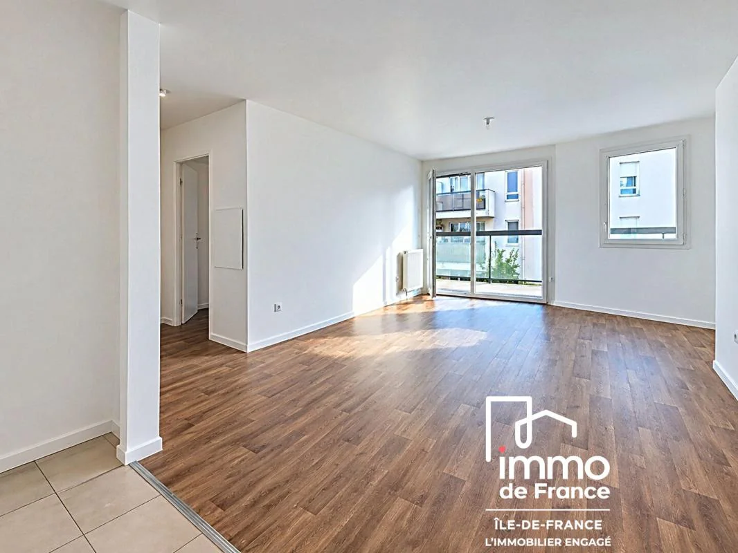 Appartement 4 pièces à vendre au Blanc-Mesnil (93150) - photo 2