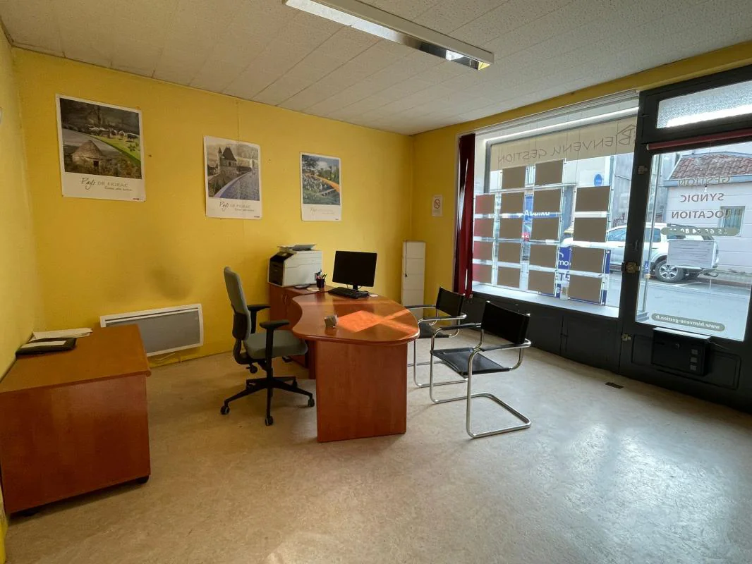 Bureau à louer à Capdenac-Gare (12700) - photo 1