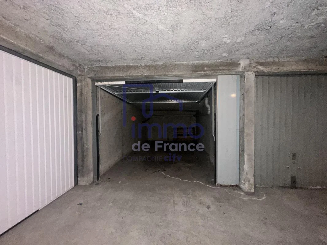 Parking / Box à vendre à Grenoble (38000) - photo 1