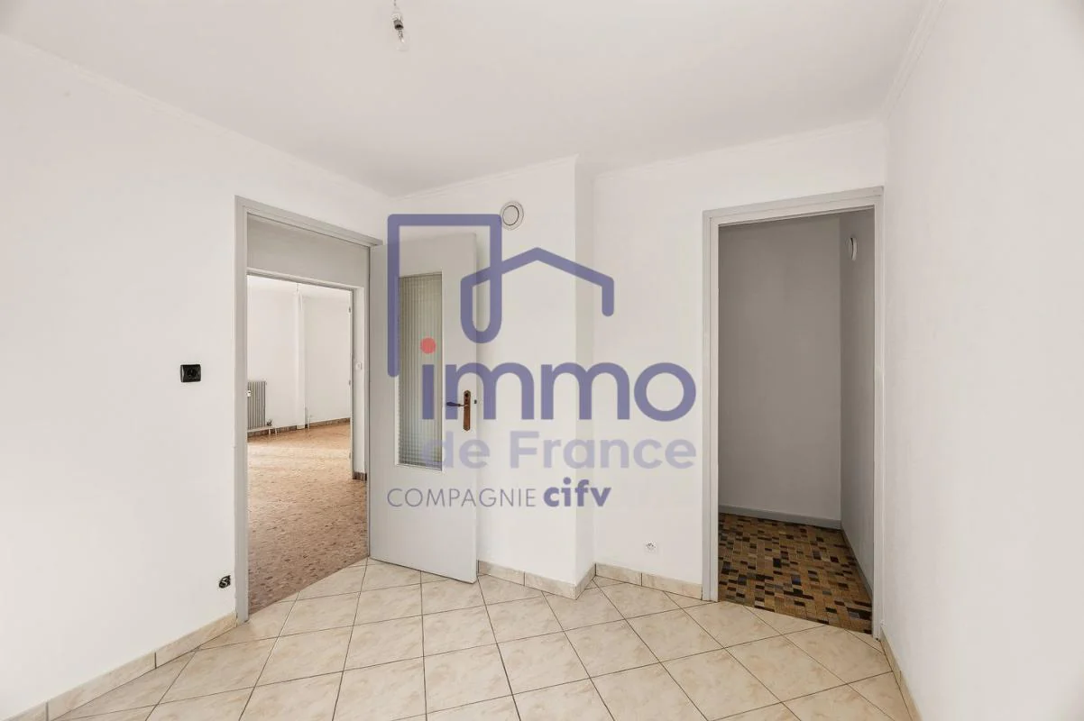 Appartement 3 pièces à vendre à Vénissieux (69200) - photo 3