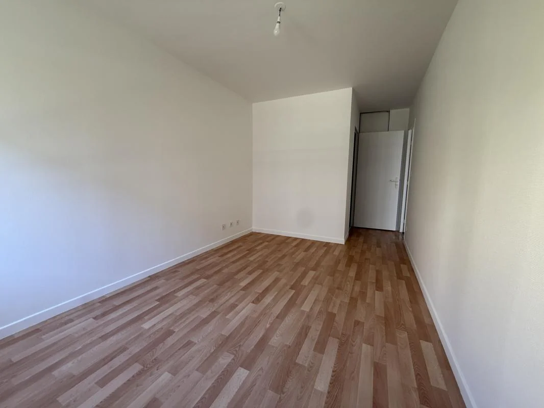 Appartement 2 pièces à louer à Reims (51100) - photo 4