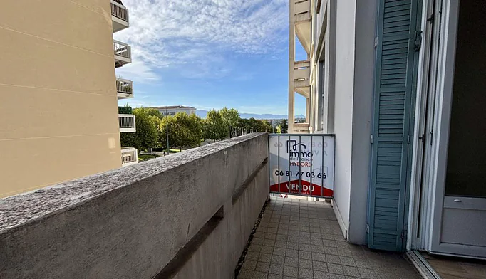 Appartement 3 pièces à vendre à Romans-sur-Isère (26100) - photo 2