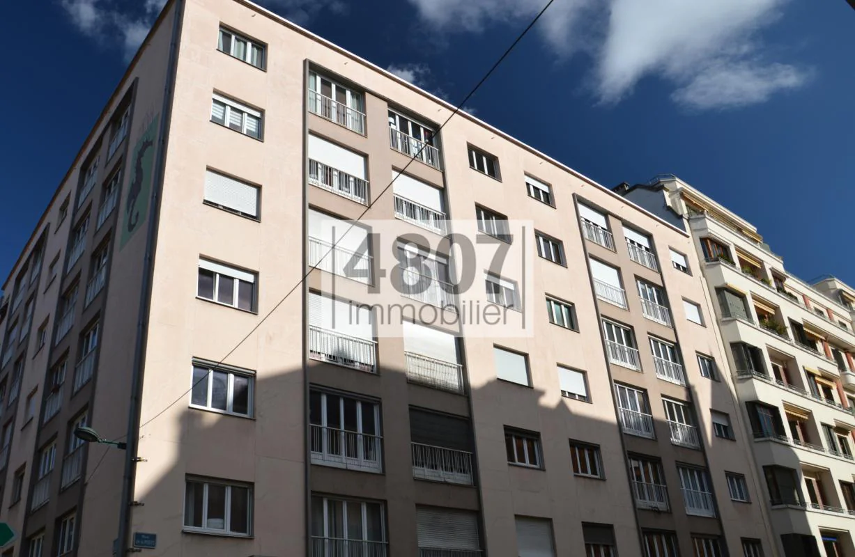 Appartement 2 pièces à vendre à Annecy (74000) - photo 1