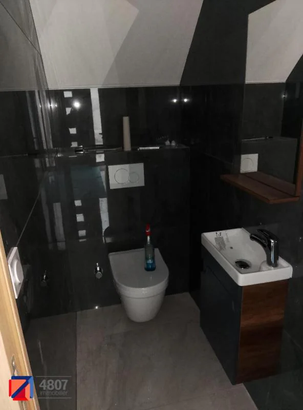 Maison 4 pièces à louer à Cluses (74300) - photo 3