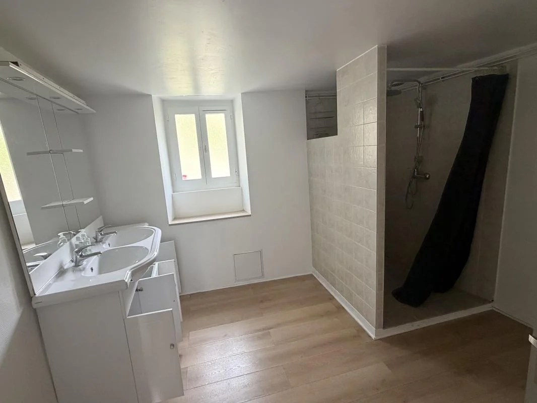 Maison 5 pièces à louer à Toulonjac (12200) - photo 5