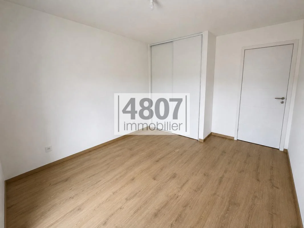 Appartement 2 pièces à vendre à Cluses (74300) - photo 2
