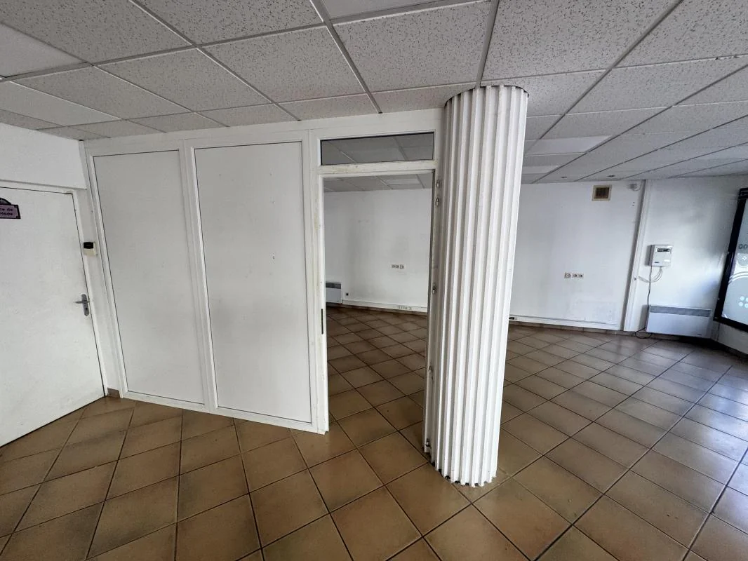 Bureau à louer à Rodez (12000) - photo 4