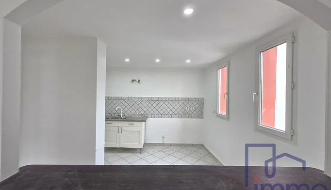 Appartement 5 pièces à vendre à Saint-Étienne (42000) - photo 3