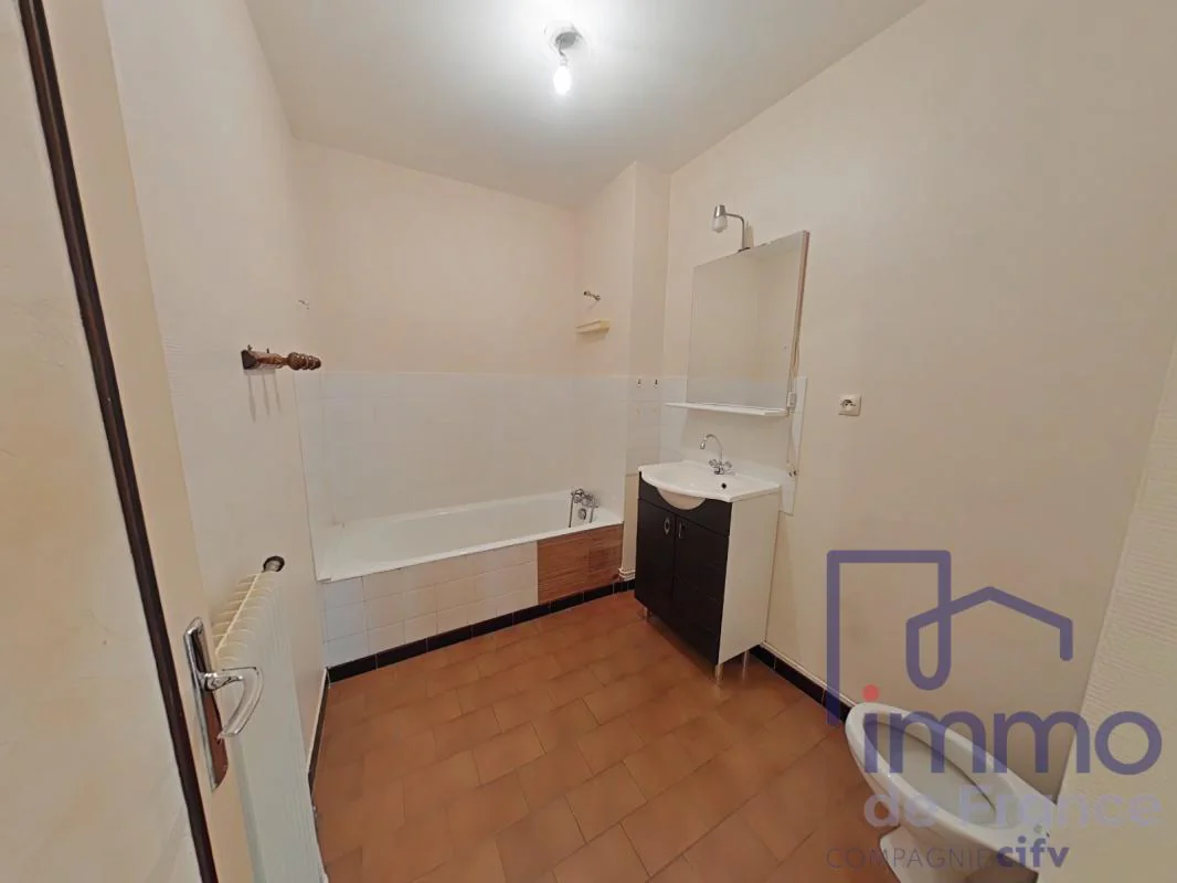 Appartement 2 pièces à vendre au Puy-en-Velay (43000) - photo 7