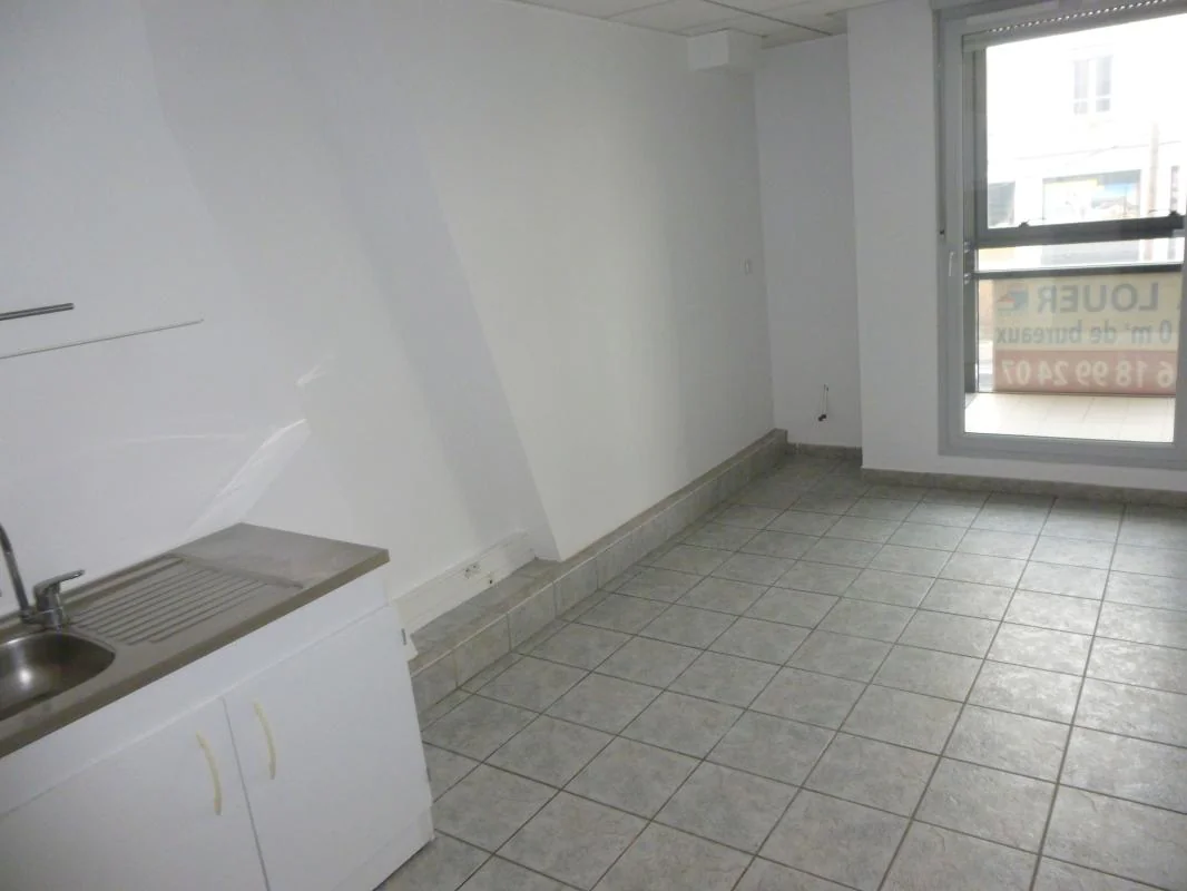 Bureau à louer à Lyon (69006) - photo 7