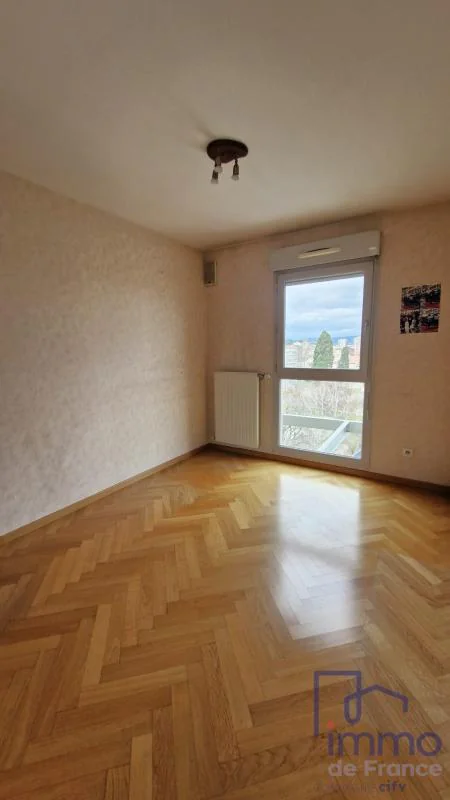 Appartement 5 pièces à vendre à Saint-Étienne (42000) - photo 10