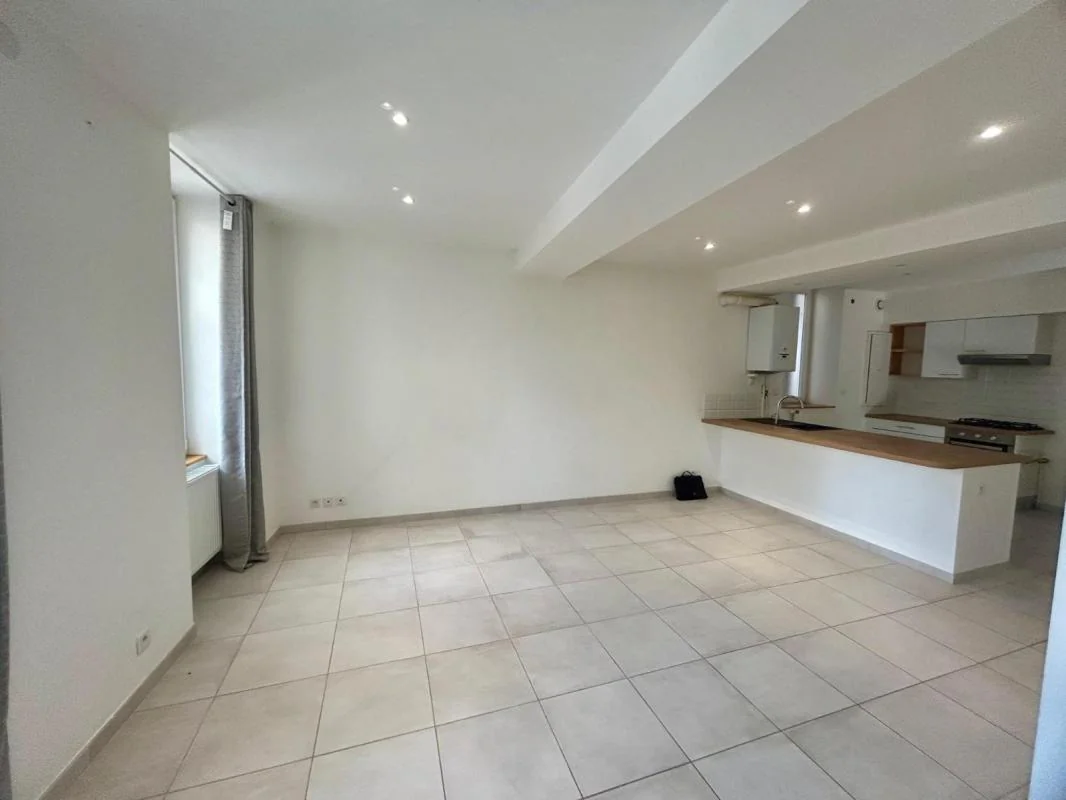 Appartement 3 pièces à louer à Pont-Évêque (38780) - photo 2