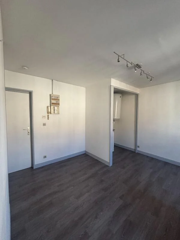 Appartement 2 pièces à louer au Vaudreuil (27100) - photo 2