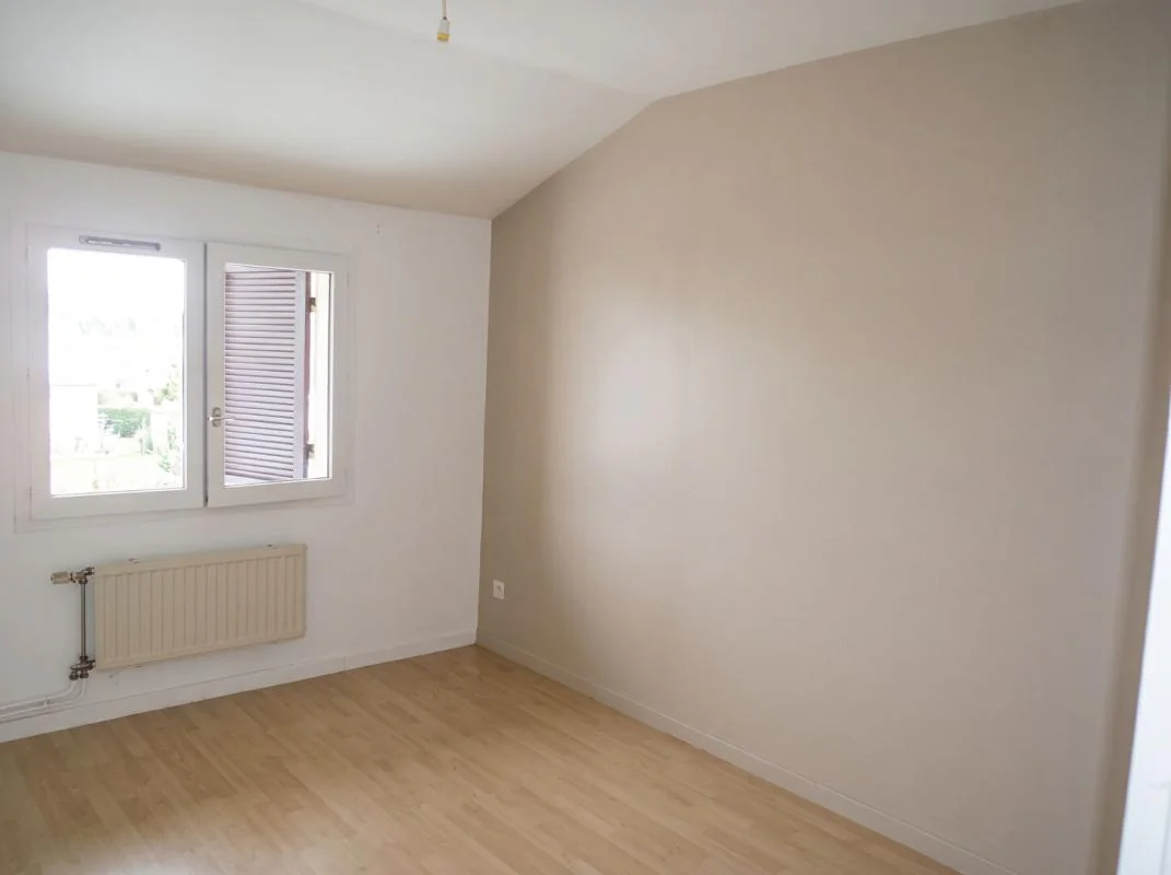 Maison 6 pièces à louer à Bourg-en-Bresse (01000) - photo 4