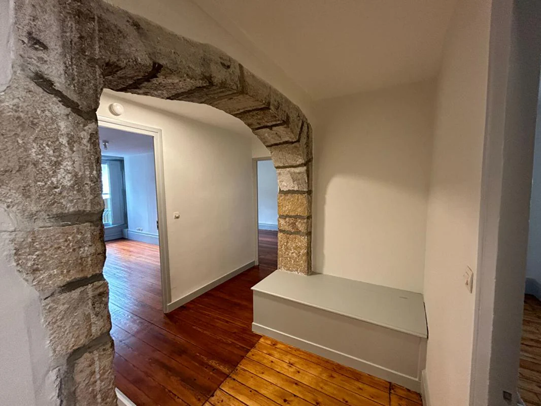 Appartement 3 pièces à louer à Lyon (69002) - photo 1
