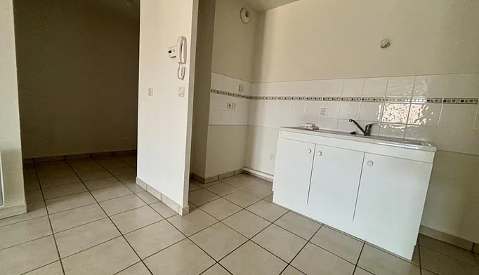 Appartement 2 pièces à vendre à Bourg-de-Péage (26300) - photo 3
