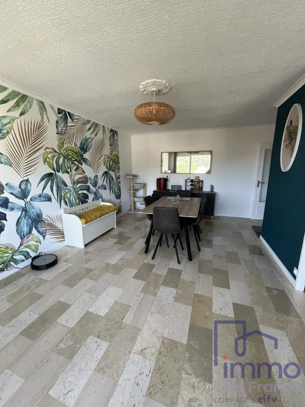 Appartement 4 pièces à vendre à Saint-Étienne (42000) - photo 2
