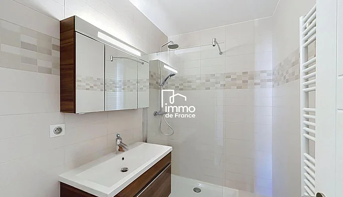 Appartement 4 pièces à vendre à Saint-Genis-Pouilly (01630) - photo 11
