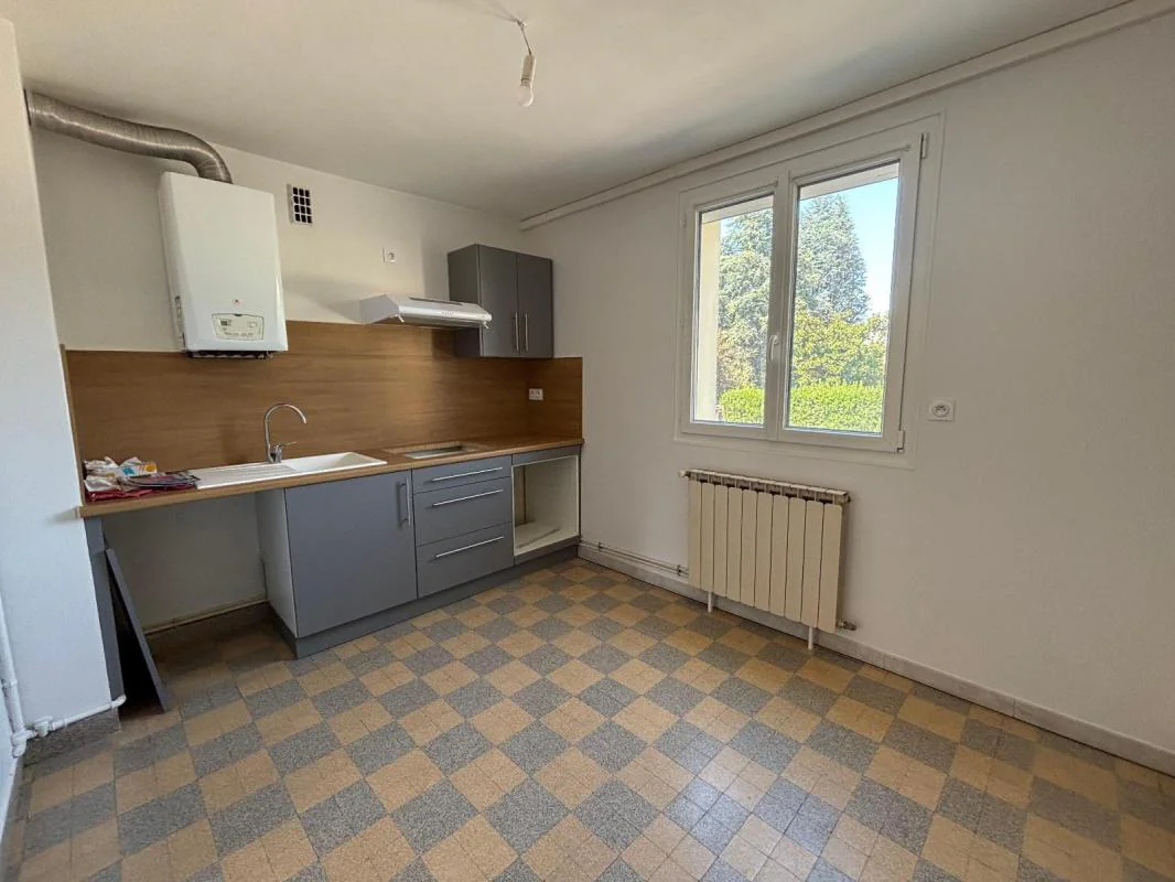 Appartement 4 pièces à louer à Romans-sur-Isère (26100) - photo 3