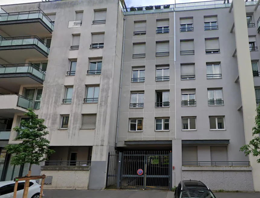 Parking / Box à louer à Lyon (69007) - photo 1