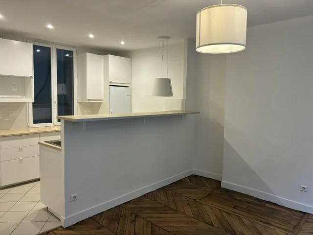 Appartement 5 pièces à louer à Paris (75009) - photo 3