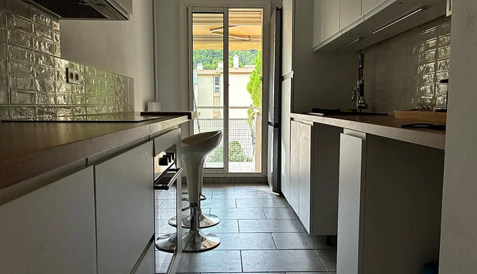 Appartement 5 pièces à louer à Marseille (13009) - photo 2